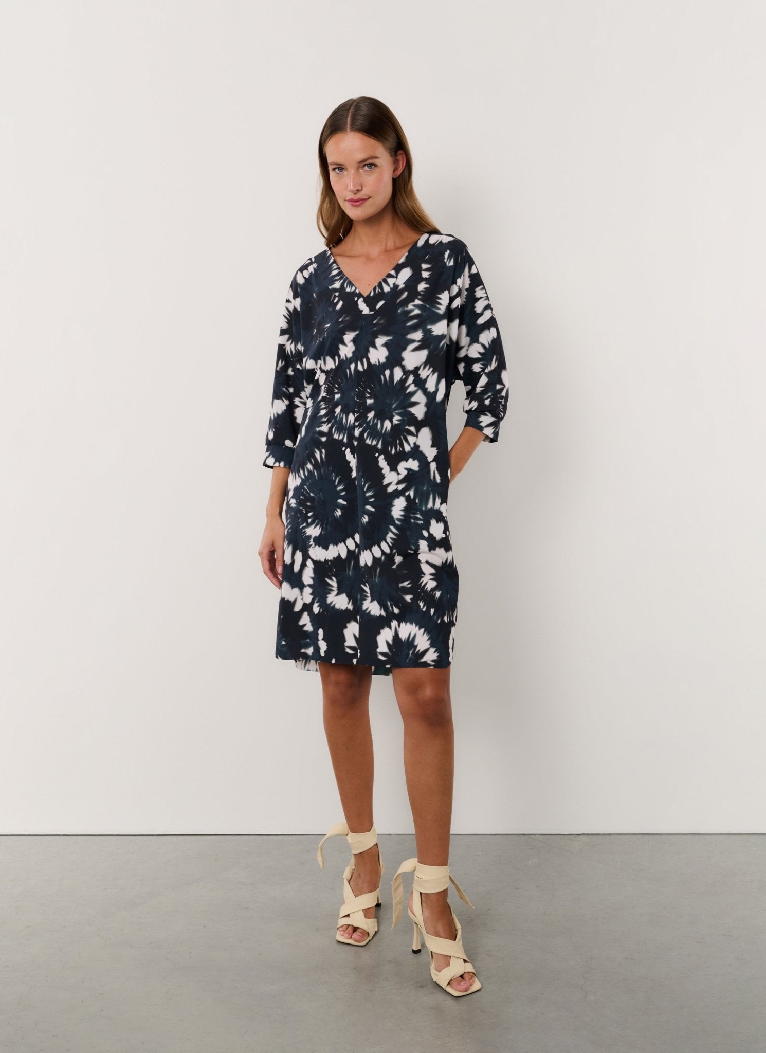 Dress | Light Travel Print | Shige Print | Blue Swirl | Japan TKY JapanTKY Dress | Light Travel Print | Shige Print | Blue Swirl | Japan TKY JapanTKY
