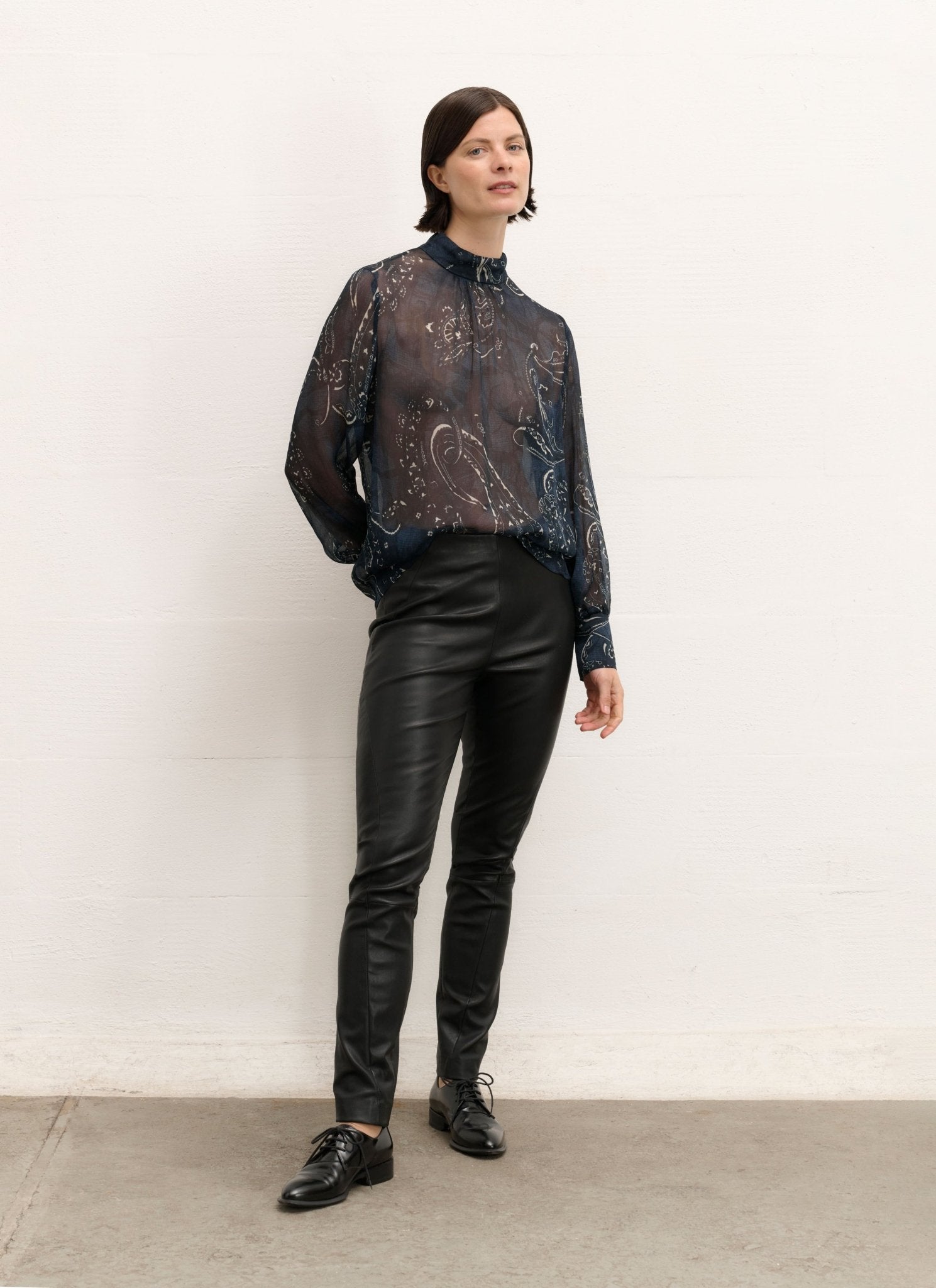 JPN_FW24_LANKY_E1-min_1a8b531f