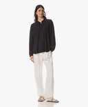 Blouse | Light Travel | Iwai | Black-Blue